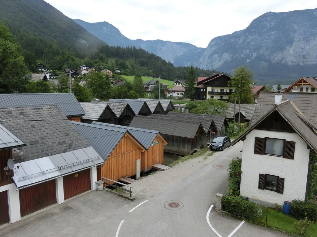 Hotel Haus Am See Obertraun Exterior photo