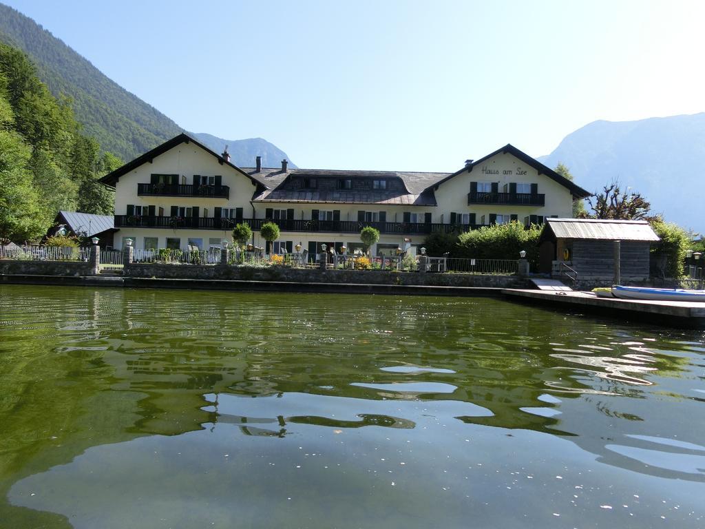 Hotel Haus Am See Obertraun Exterior photo