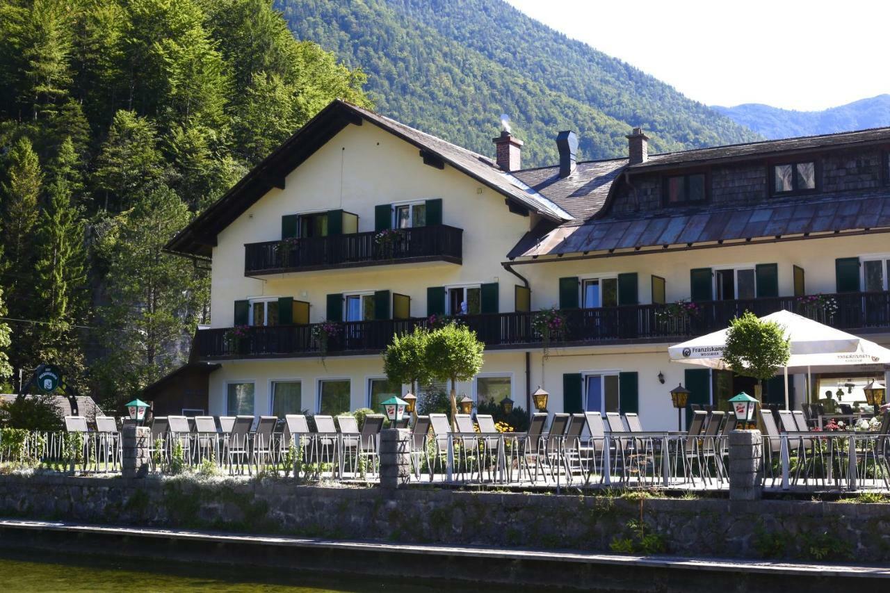 Hotel Haus Am See Obertraun Exterior photo